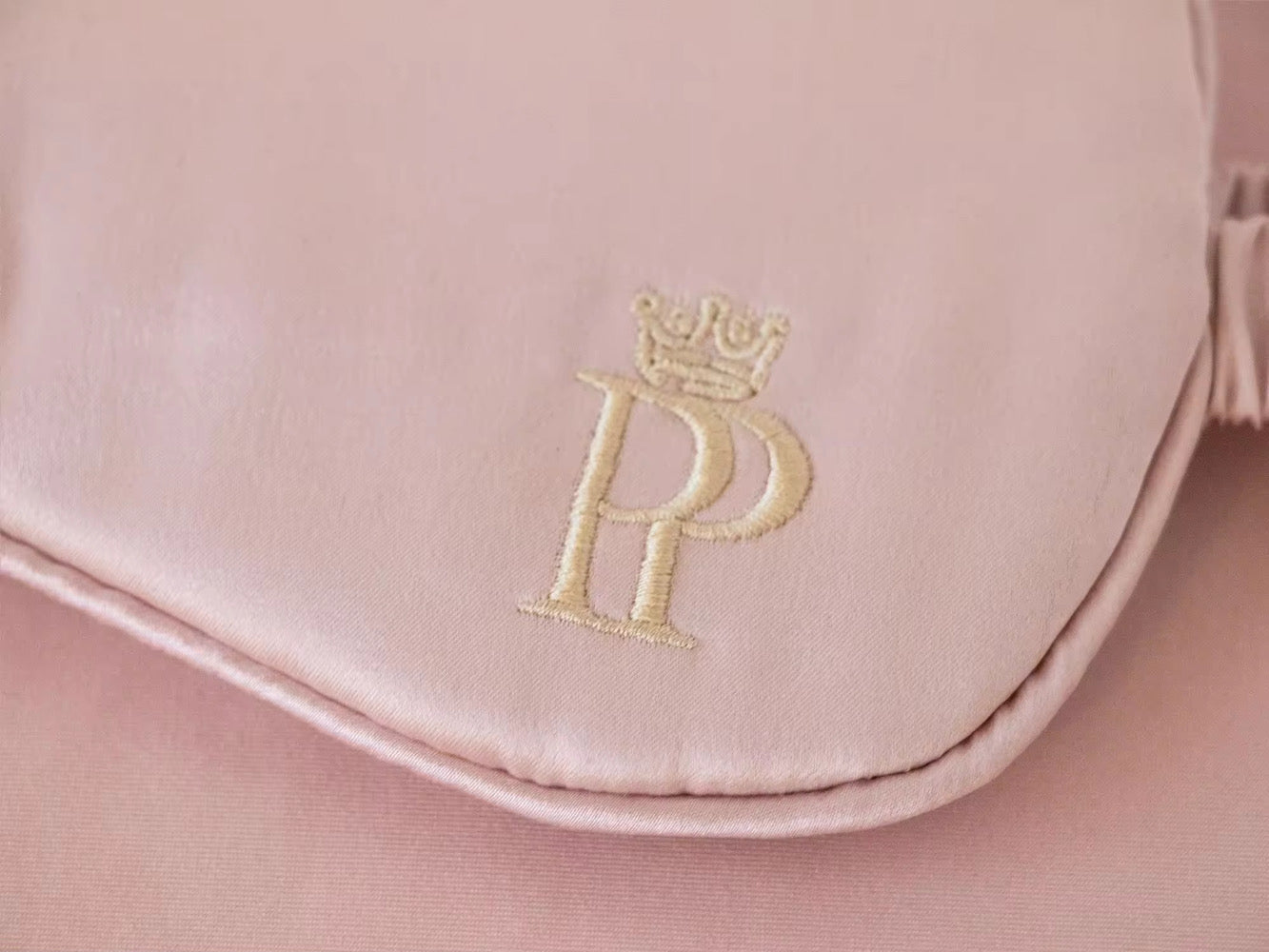 Passenger Princess™ Bonnet Sleep Set